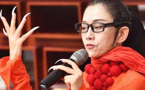 杨丽萍的经纪人爆料视频,独家爆料背后的故事